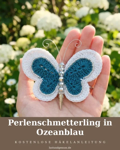 Perlenschmetterling in Ozeanblau