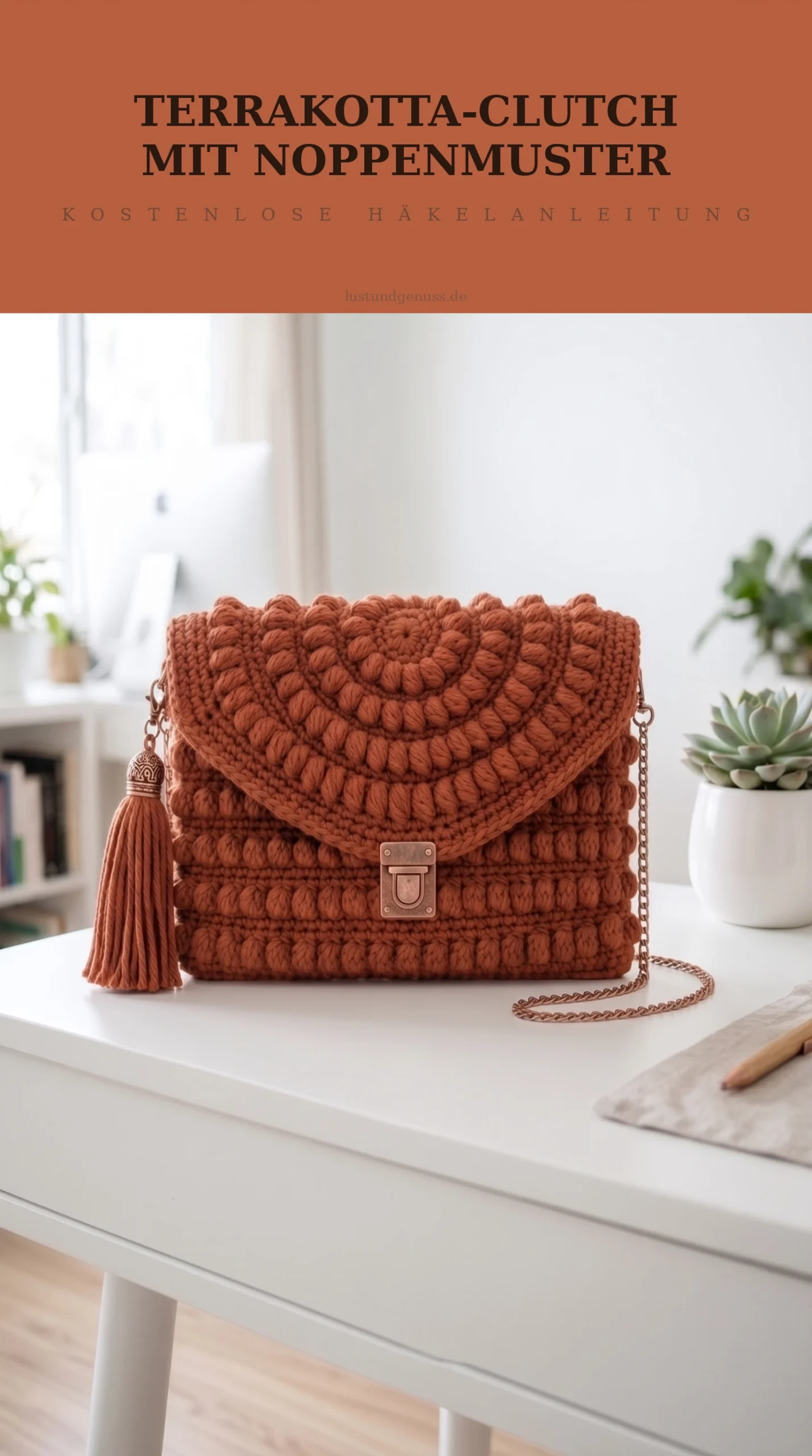 Terrakotta-Clutch mit Noppenmuster häkeln